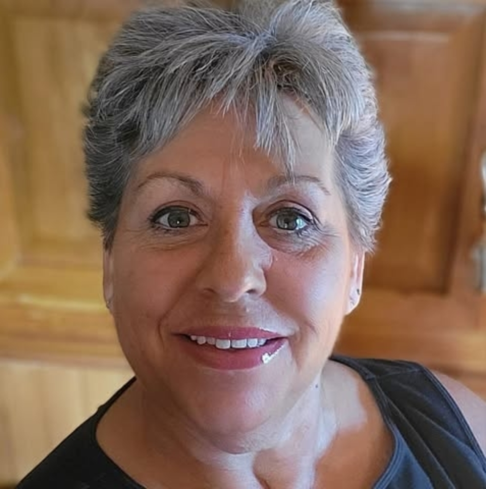 Meet your Posher, Lori